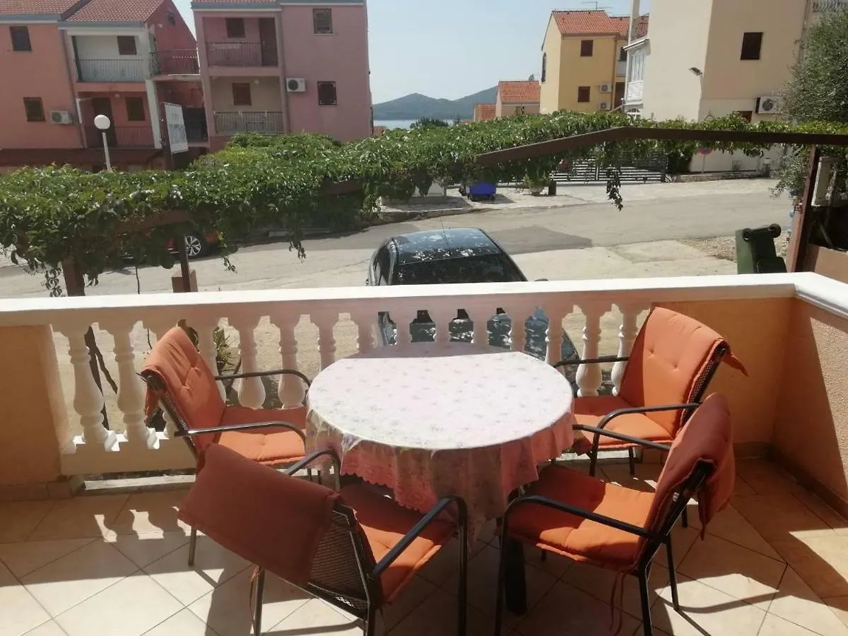Apartment Plavia Biograd Biograd Na Moru Penzion